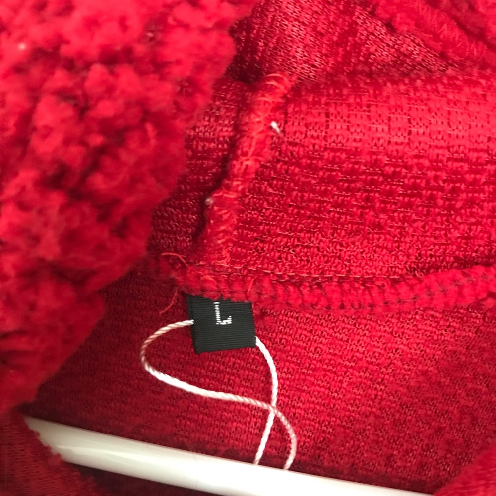 Pullover Crop Top - Picture 3 of 3